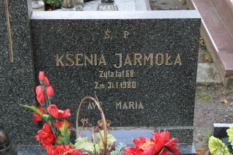 Ksenia Jarmoła Myślibórz - Grobonet - Wyszukiwarka osób pochowanych