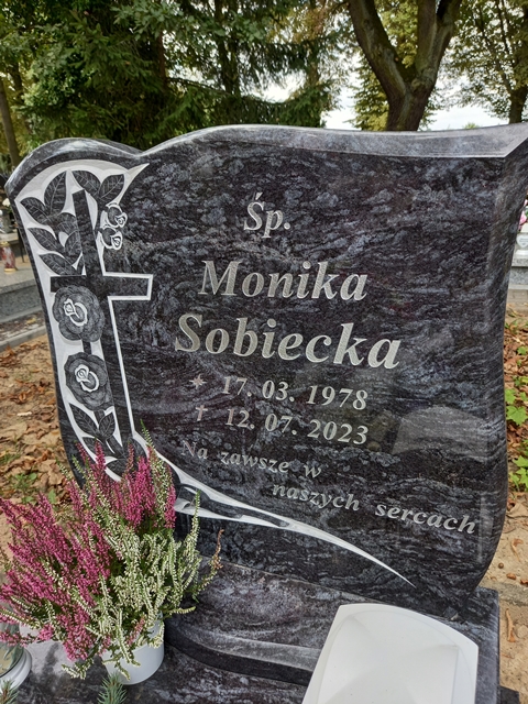 Monika Sobiecka 1978 Myślibórz - Grobonet - Wyszukiwarka osób pochowanych