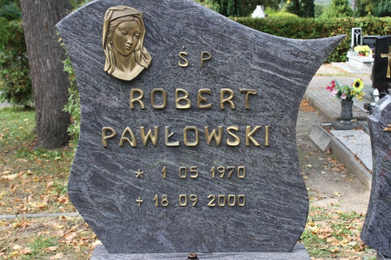 Grób Robert Pawłowski