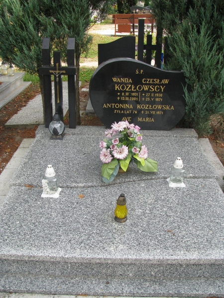 Grób Wanda Kozłowska