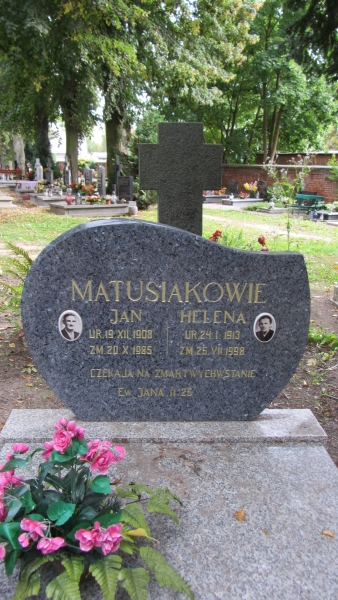 Grób Helena Matusiak