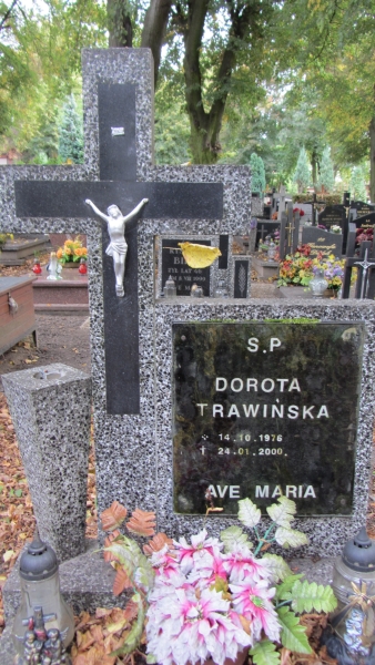 Grób Dorota Trawińska