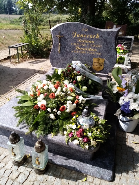Grób Antoni Janeczek