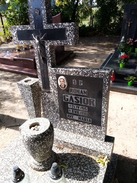 Roman Gąsior  1915 Myślibórz - Grobonet - Wyszukiwarka osób pochowanych