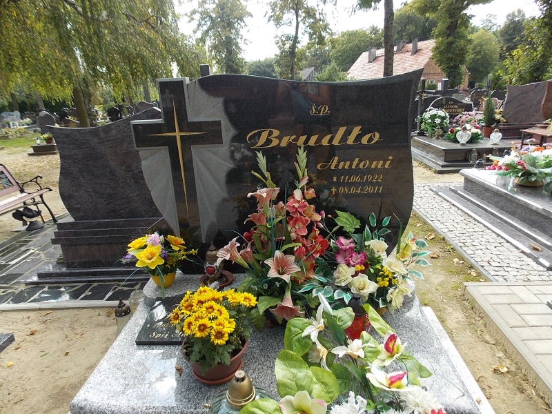 Grób Leokadia Brudło