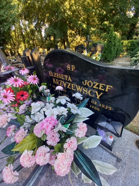 Elżbieta Krzyżewska 1930 Myślibórz - Grobonet - Wyszukiwarka osób pochowanych