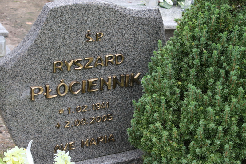 Grób Ryszard Płóciennik
