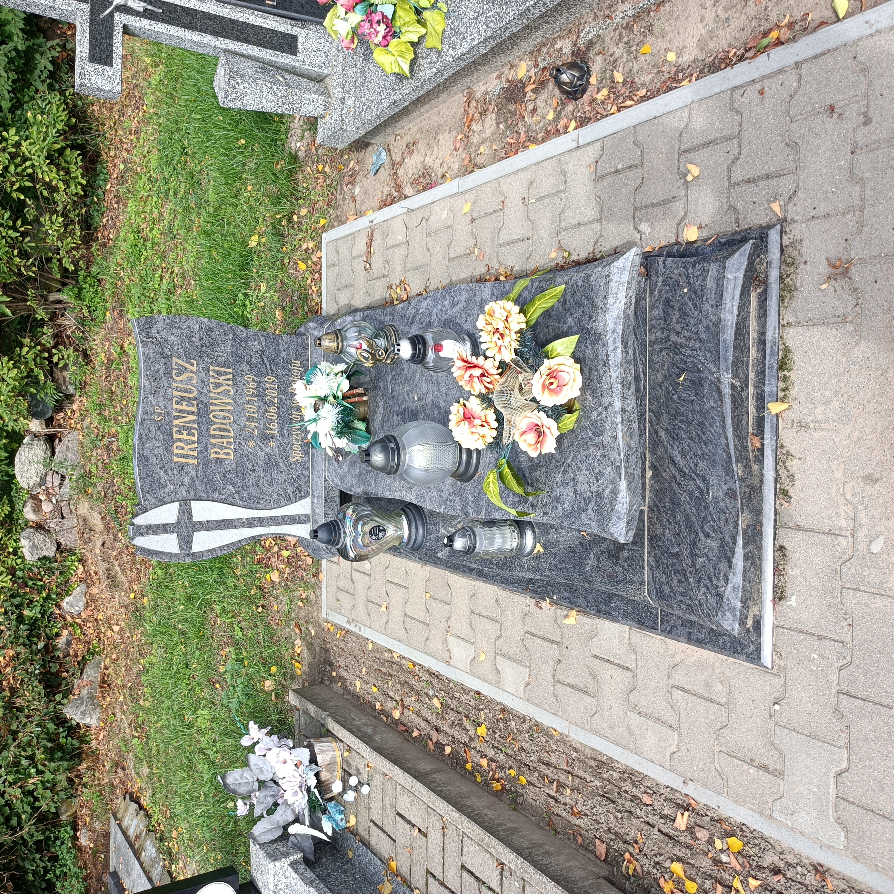 Grób Ireneusz Badowski 