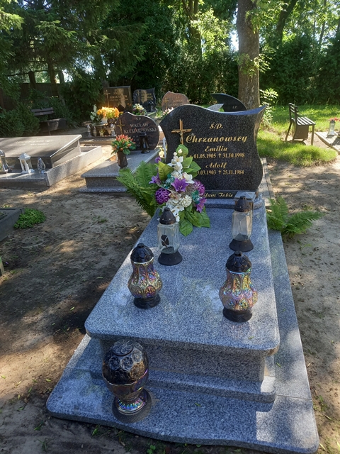 Grób Emilia Chrzanowska